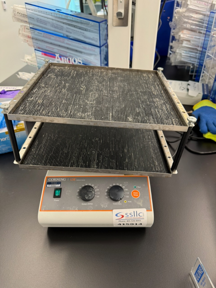 Image of Corning LSE Platform Shaker